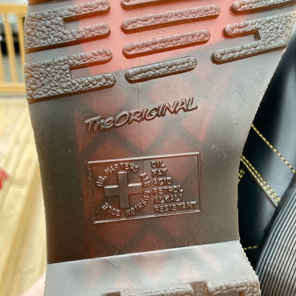 SOLD! DO NOT BUY!! Dr Marten Church Vintage Monkey - Picture 9 of 16